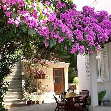 Plavi Zal Apartment